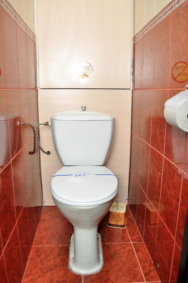 Kvartirkoff Na Obolonskiy Prospekt 9 Kiev Extérieur photo